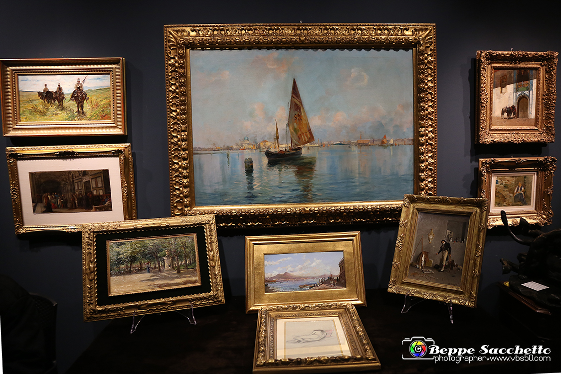 VBS_3783 - APART - Art & Antiques Fair.jpg